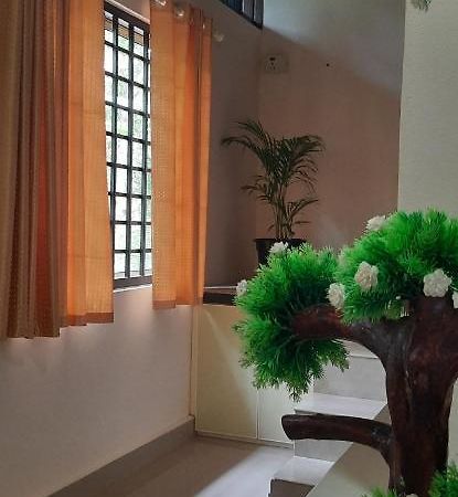 Nest Mdy Daire Mananthavady Dış mekan fotoğraf